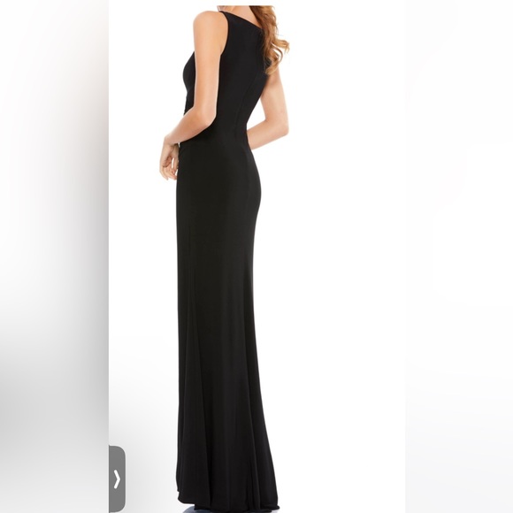 NWT Black Gown - Picture 3 of 5